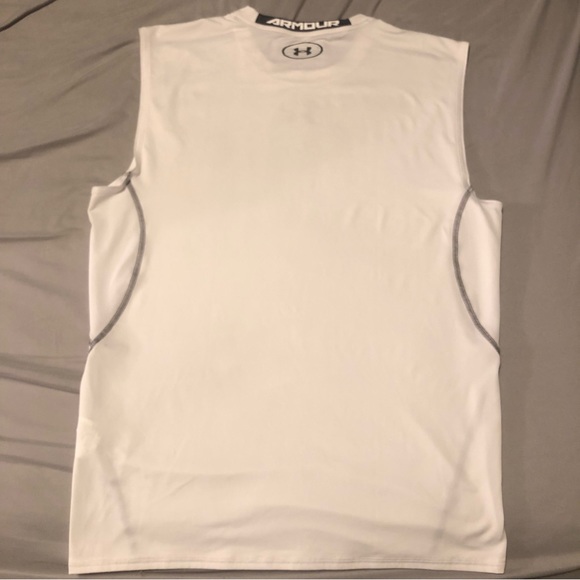 Men’s Under Armour Tank in Perfect Condition - Picture 2 of 2